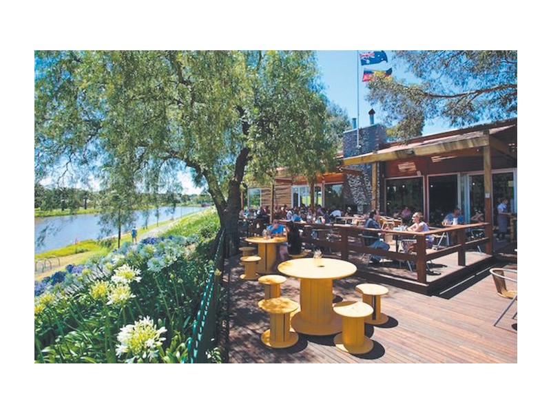 19 Moore Street, Moonee Ponds VIC 3039