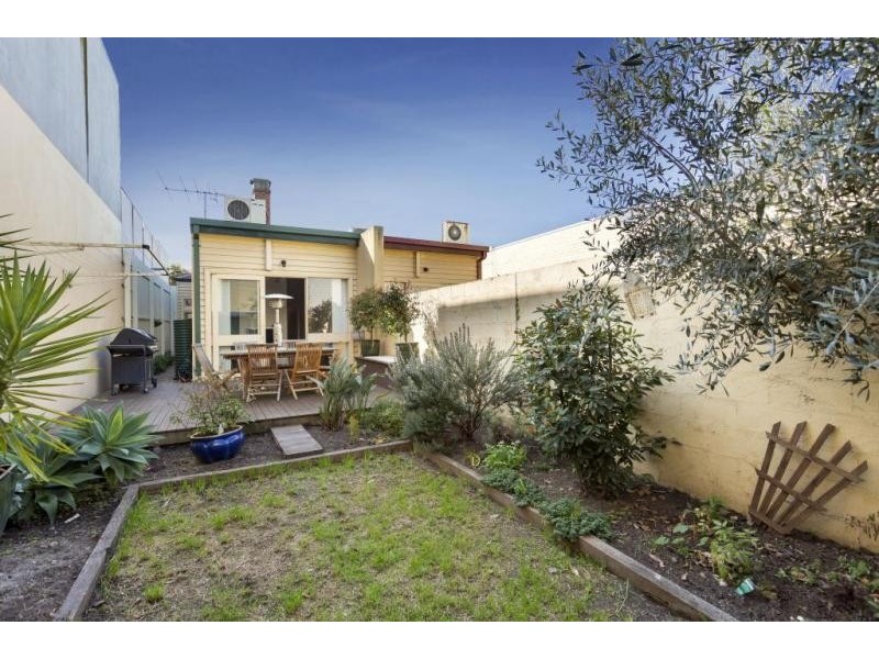 6 Bruce Street, Kensington VIC 3031