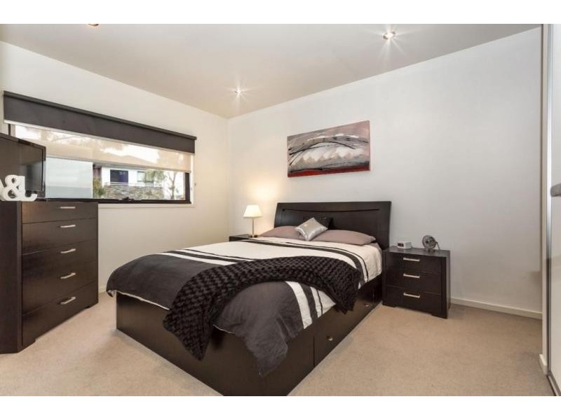 33 Hillsdale Avenue, Maribyrnong VIC 3032