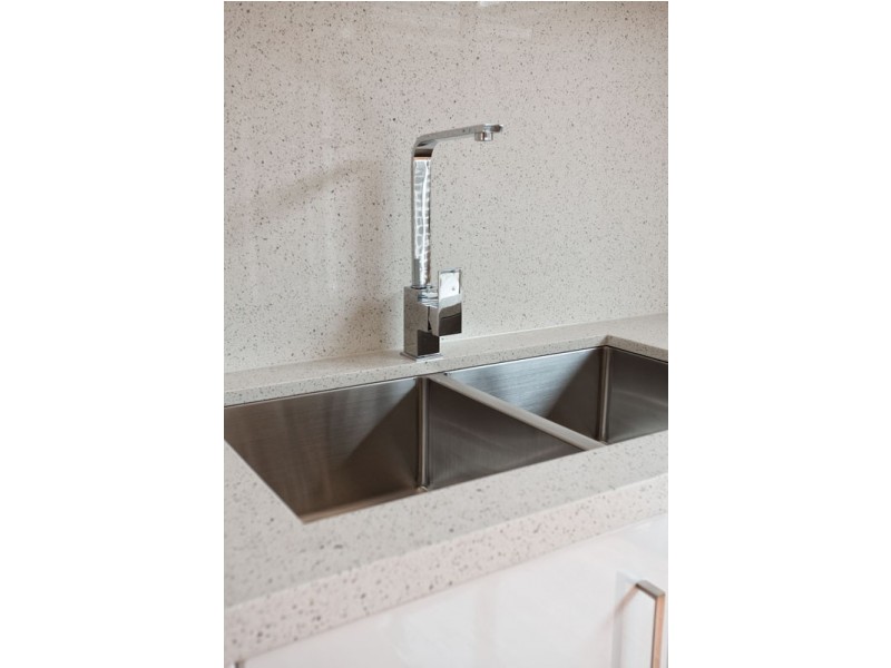 2-4/882 Pascoe Vale Road, Glenroy VIC 3046