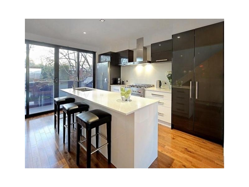 129 Rankins Road, Kensington VIC 3031