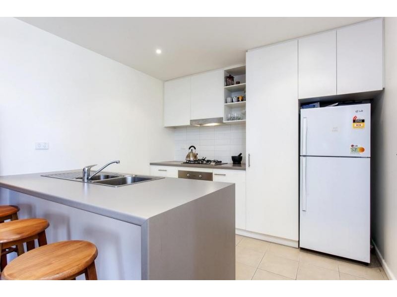 301/62 Altona Street, Kensington VIC 3031