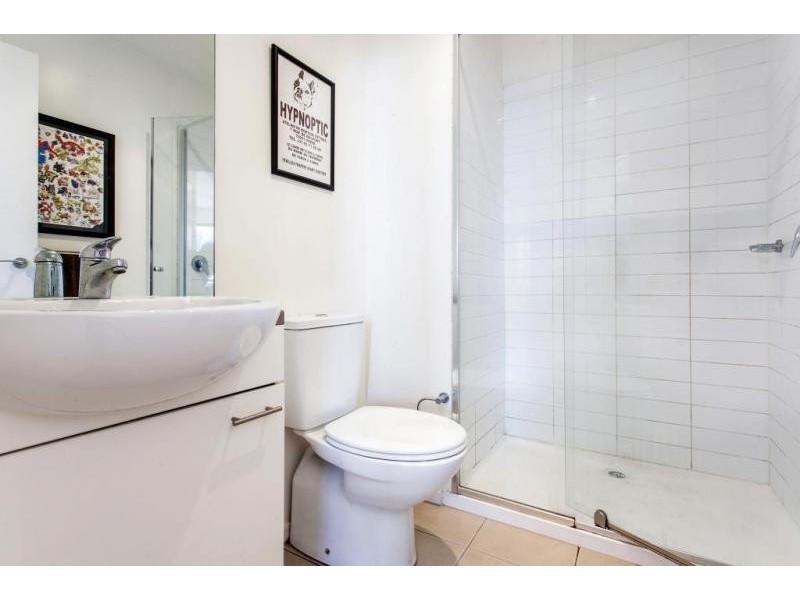 301/62 Altona Street, Kensington VIC 3031