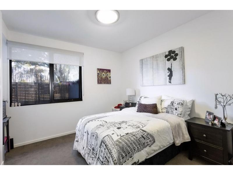 4/80 Hopetoun Avenue, Brunswick West VIC 3055