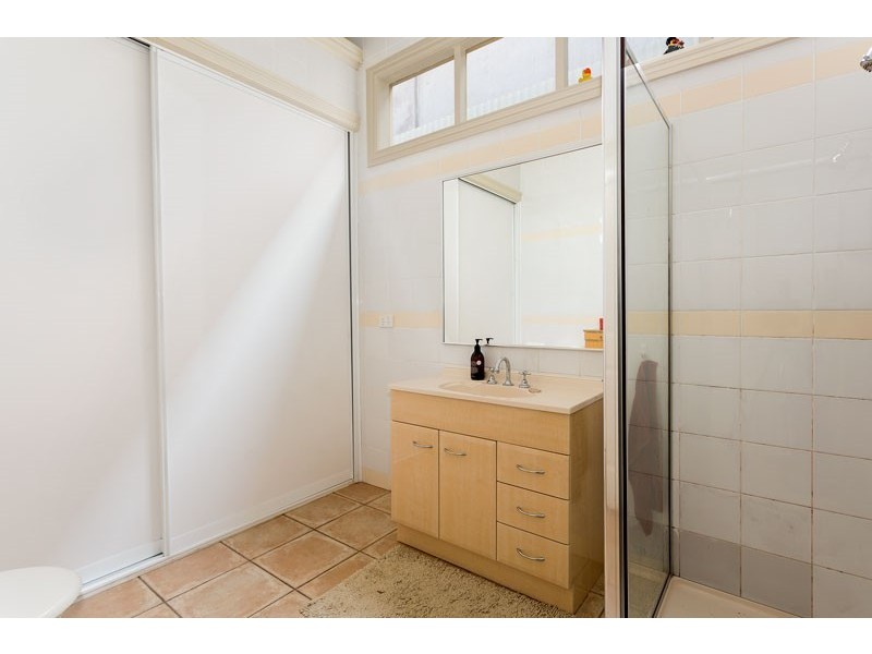 6 Bruce Street, Kensington VIC 3031