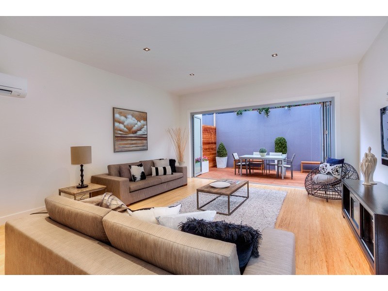 30 Grosvenor Street, Niddrie VIC 3042