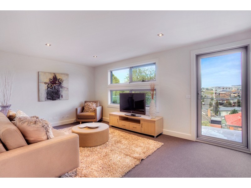 30A Grosvenor Street, Niddrie VIC 3042