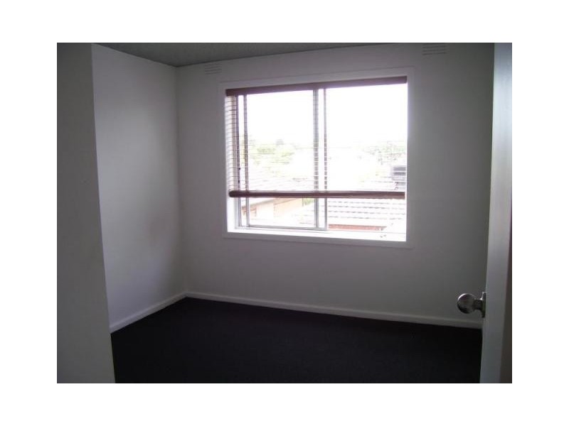 2/39 Dover Street, Flemington VIC 3031