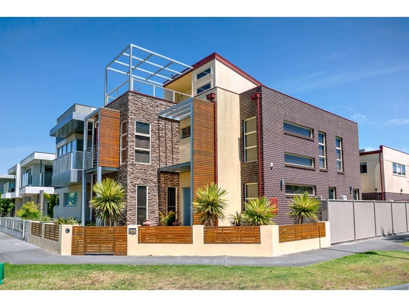 41 Bracken Avenue, Maribyrnong VIC 3032