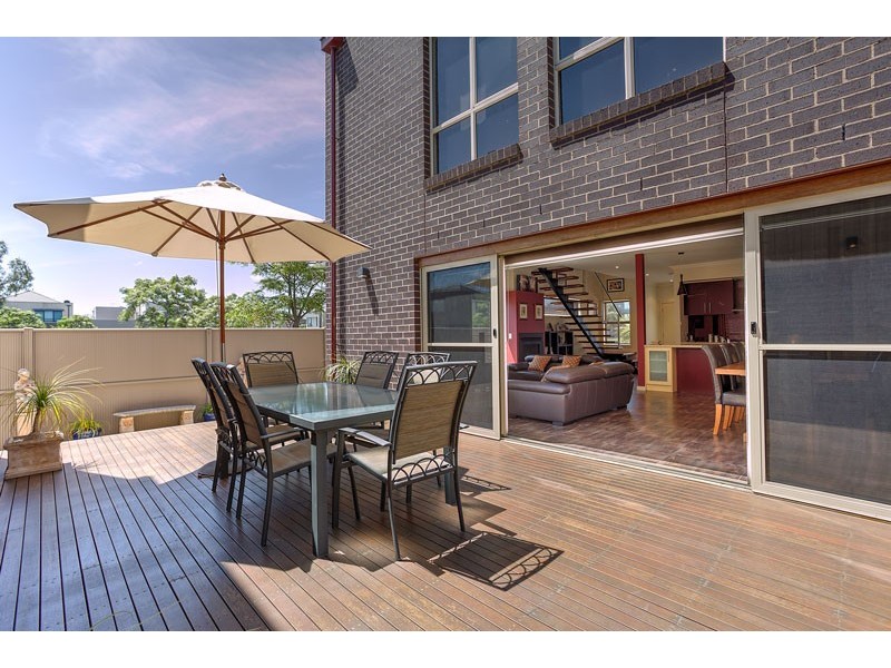 41 Bracken Avenue, Maribyrnong VIC 3032