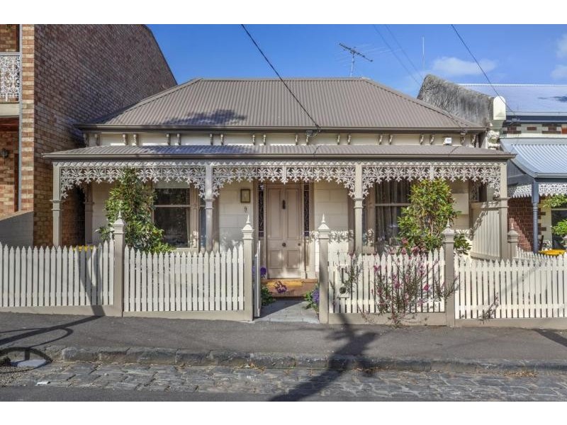 9 Percy Street, Kensington VIC 3031