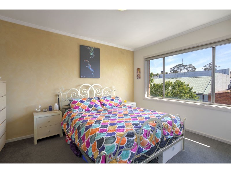 10/51 Bignell Street, Flemington VIC 3031
