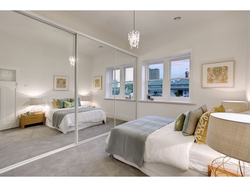 18 Collett Street, Kensington VIC 3031