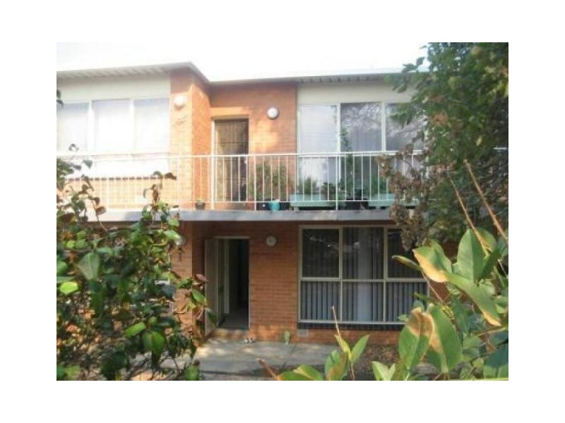 3/209 Napier Street, Essendon VIC 3040