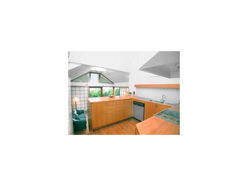 42 Bryant Street, Flemington VIC 3031