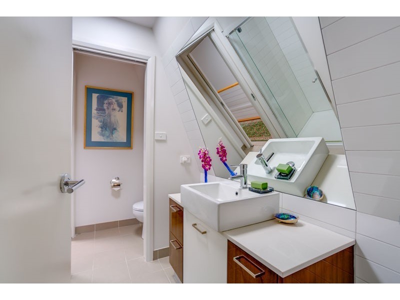 2/175 Kent Street, Ascot Vale VIC 3032