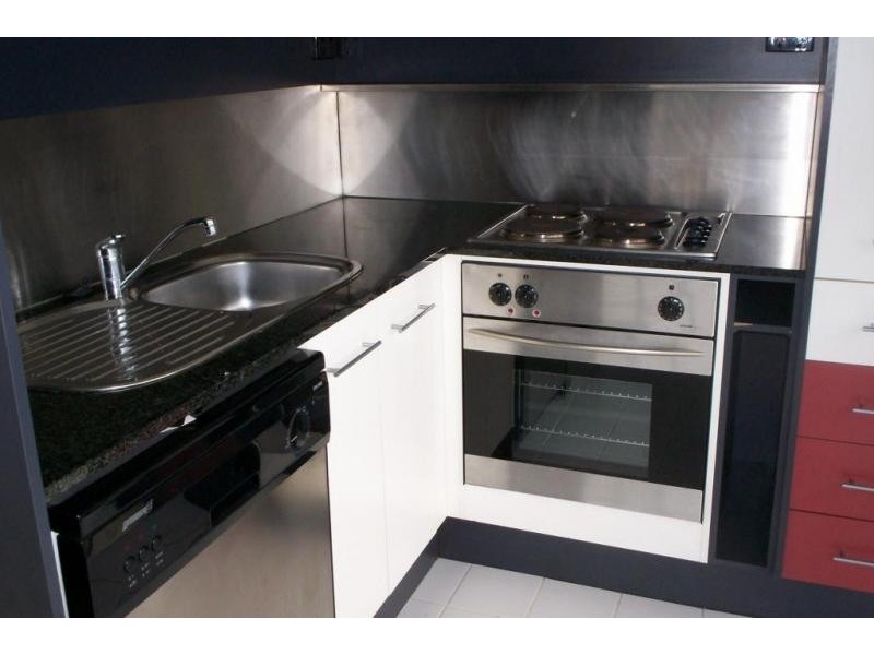 18/18 Ireland Street, West Melbourne VIC 3003