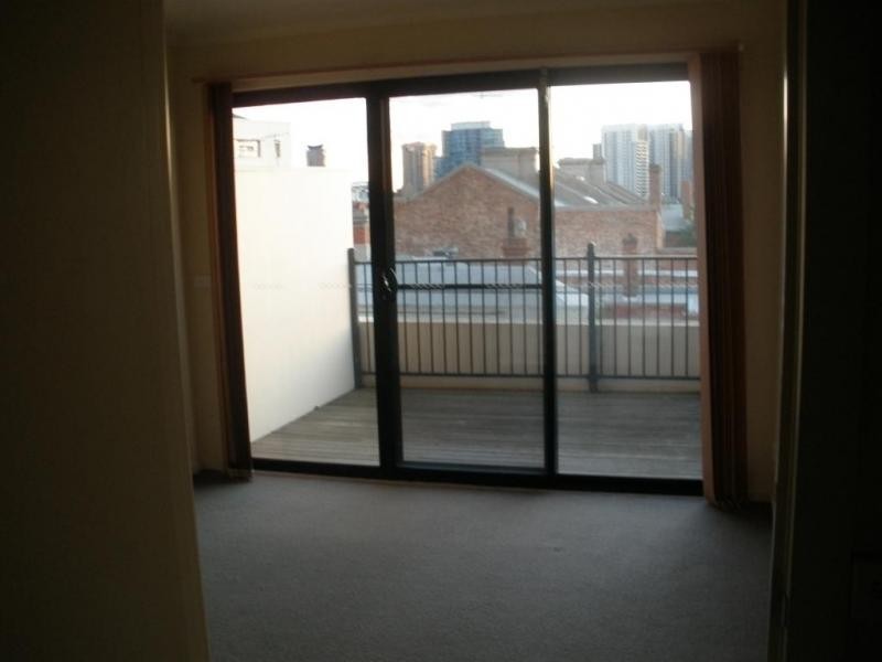 18/18 Ireland Street, West Melbourne VIC 3003