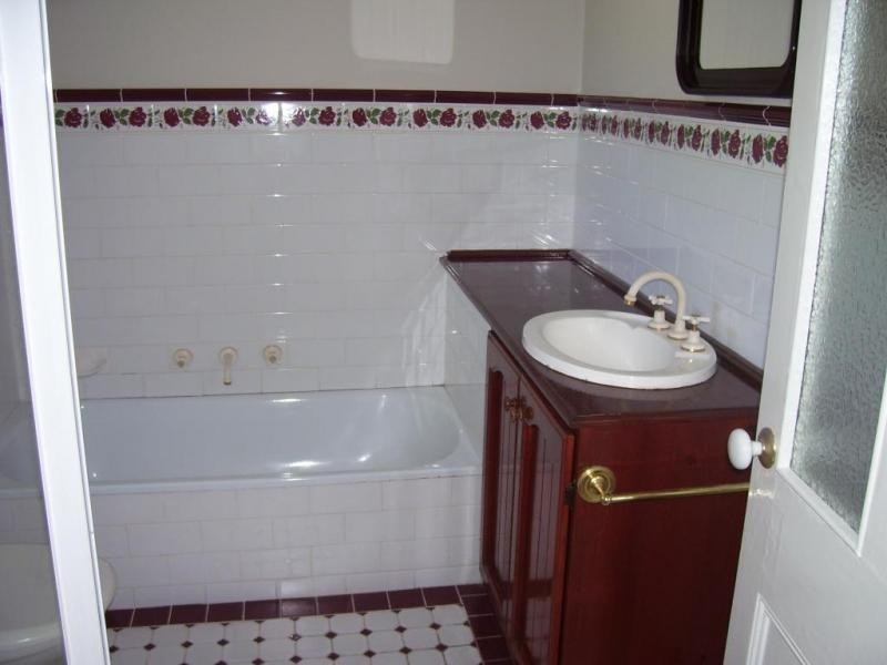 4 John Street, Flemington VIC 3031