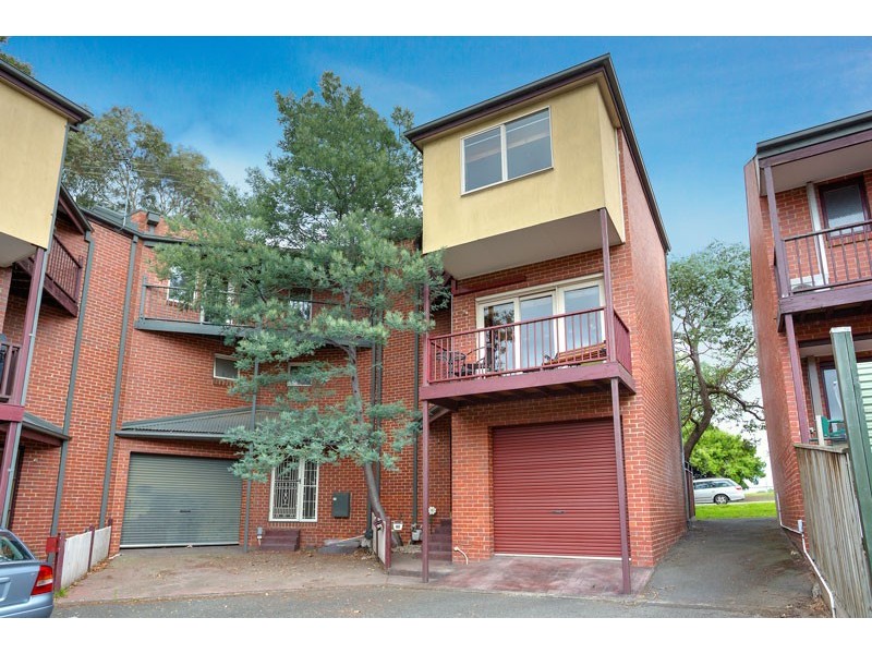 28 Little Bendall Street, Kensington VIC 3031