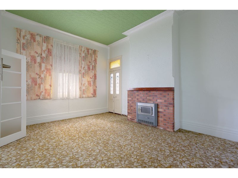 27 Waltham Street, Flemington VIC 3031