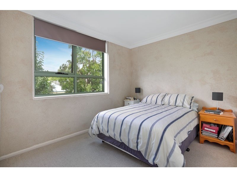 12/7 Waltham Street, Flemington VIC 3031