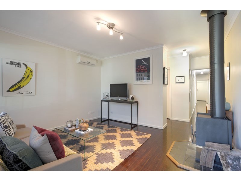 155 Eastwood Street, Kensington VIC 3031