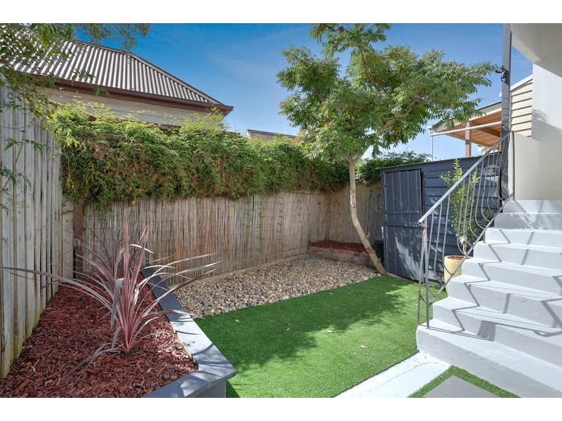 155 Eastwood Street, Kensington VIC 3031