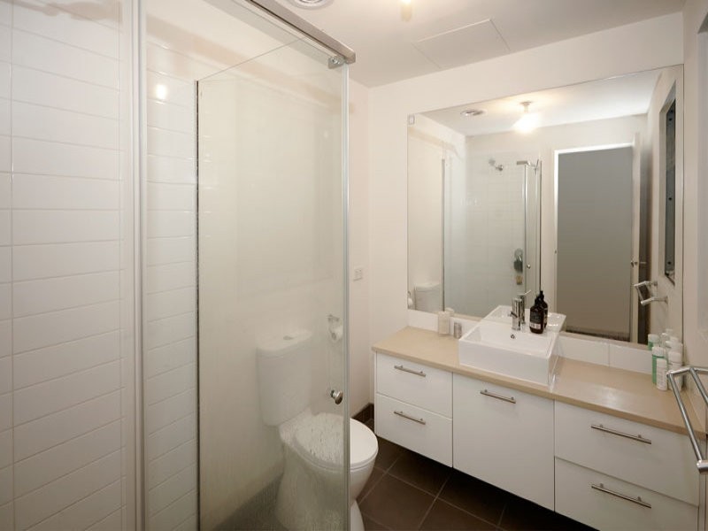 2/50 Rosslyn Street, West Melbourne VIC 3003