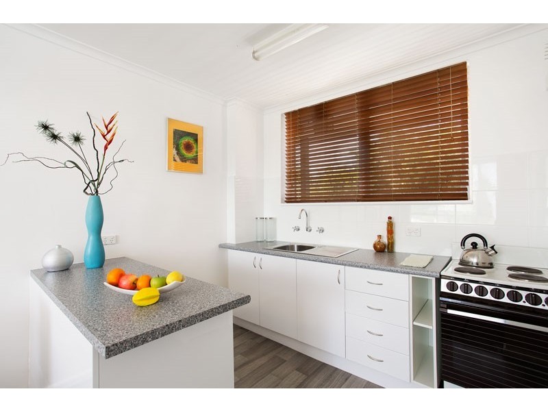 10/7 Waltham Street, Flemington VIC 3031