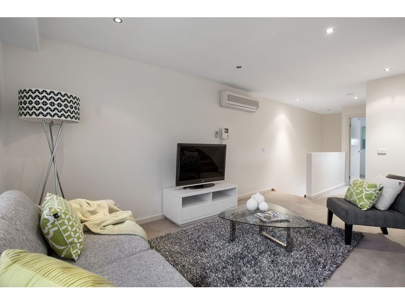 12 Molesworth Street, North Melbourne VIC 3051