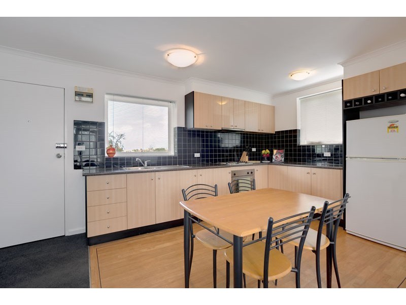 12/55 Wellington Street, Flemington VIC 3031