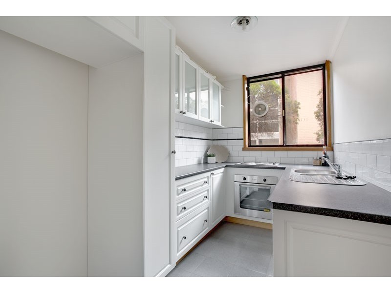 6/119 Wellington Street, Flemington VIC 3031