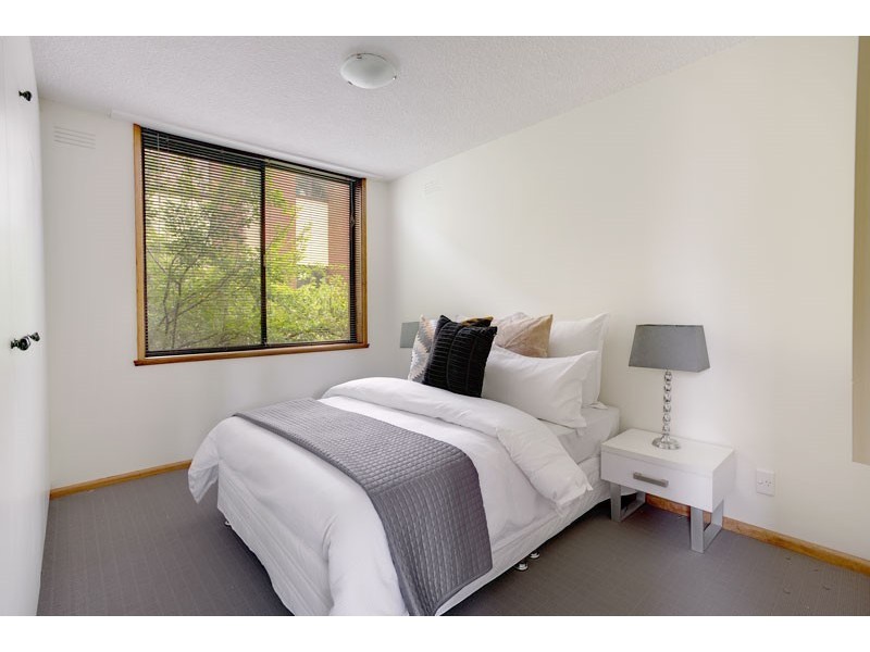 6/119 Wellington Street, Flemington VIC 3031