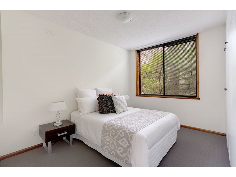 6/119 Wellington Street, Flemington VIC 3031