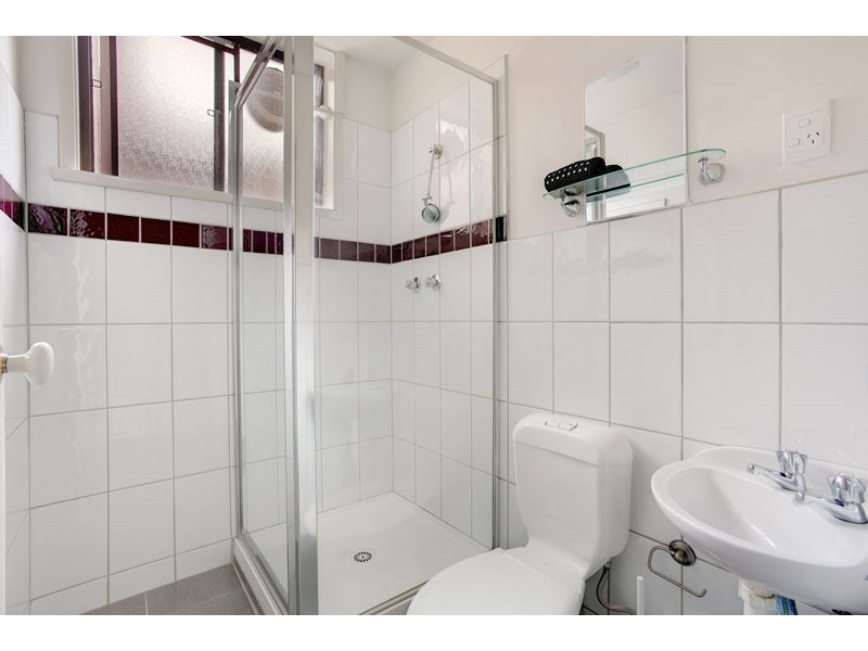 6/119 Wellington Street, Flemington VIC 3031