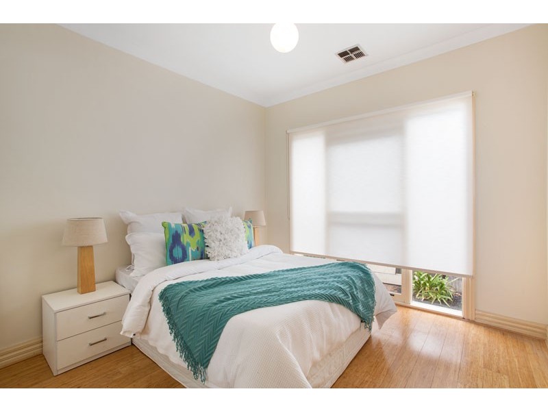 2/63 Farnham Street, Flemington VIC 3031