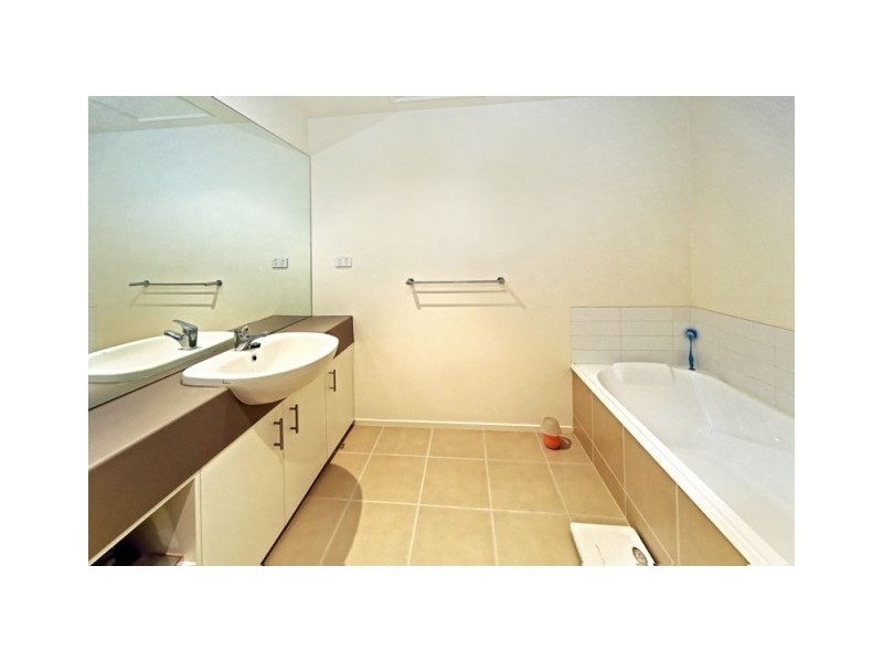 307/72 Altona Street, Kensington VIC 3031