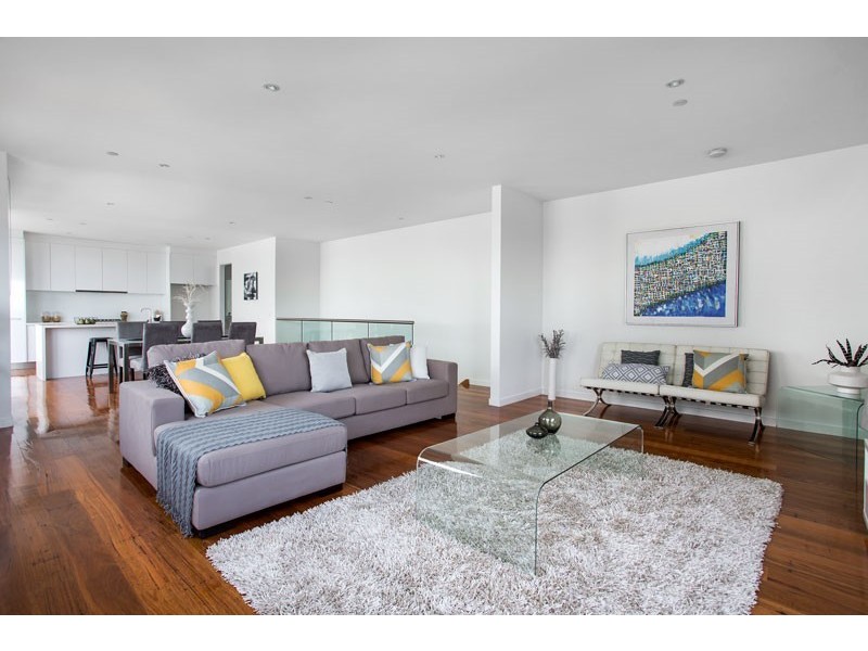 18/32 Napier Street, Essendon VIC 3040