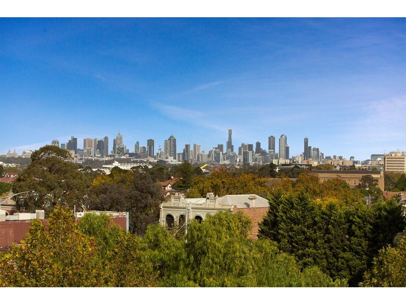 18/32 Napier Street, Essendon VIC 3040