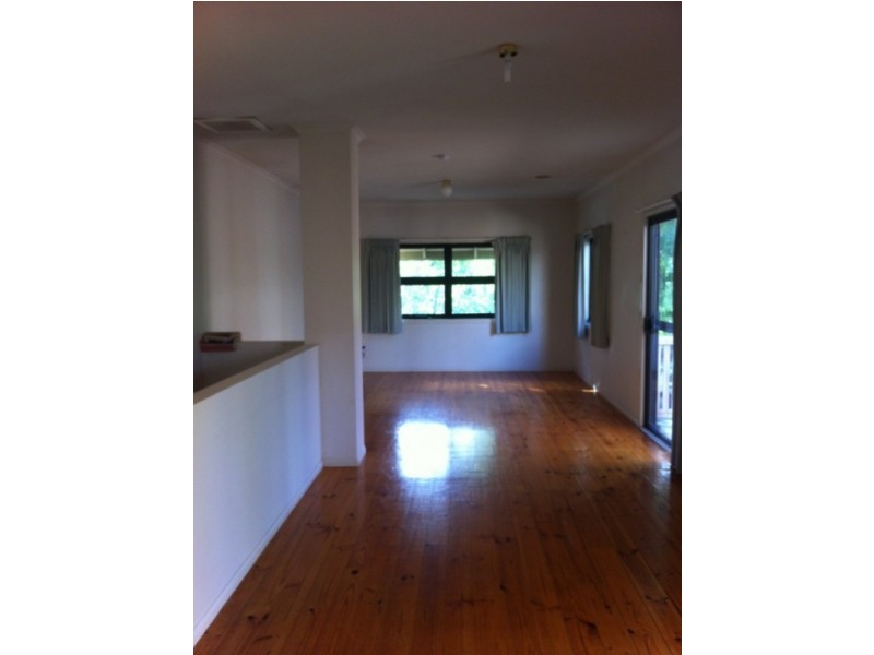 42 Woodruff Street, Kensington VIC 3031