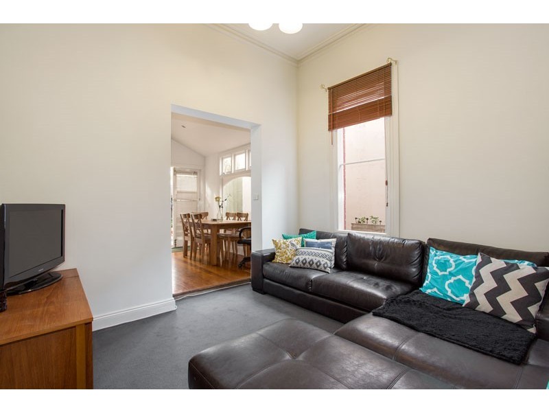 5 Eastwood Street, Kensington VIC 3031