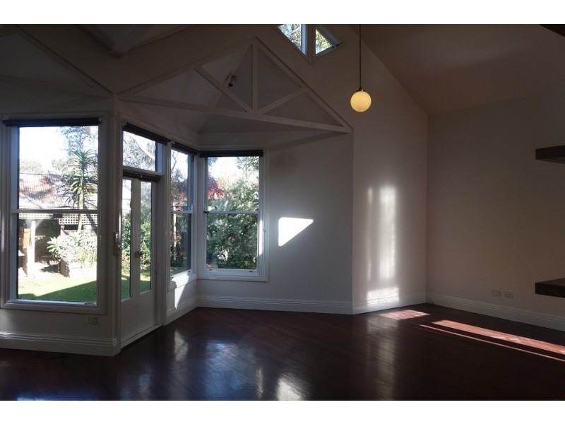 43 Ormond Street, Kensington VIC 3031