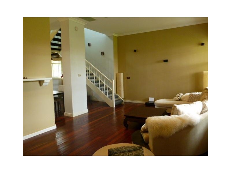 66 Wiltshire Drive, Kew VIC 3101
