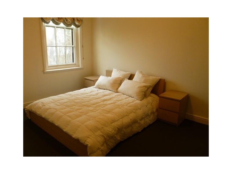 66 Wiltshire Drive, Kew VIC 3101