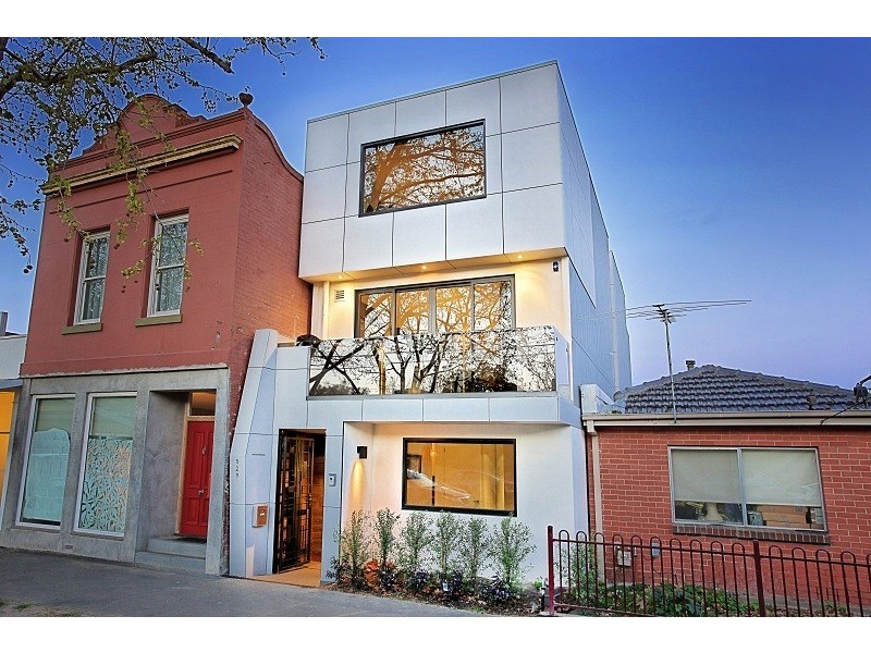 129 Rankins Road, Kensington VIC 3031