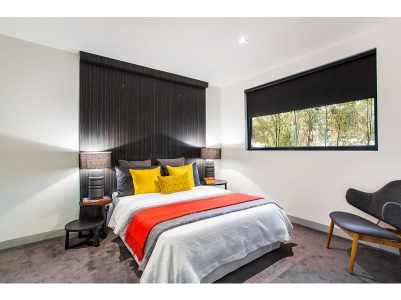 129 Rankins Road, Kensington VIC 3031