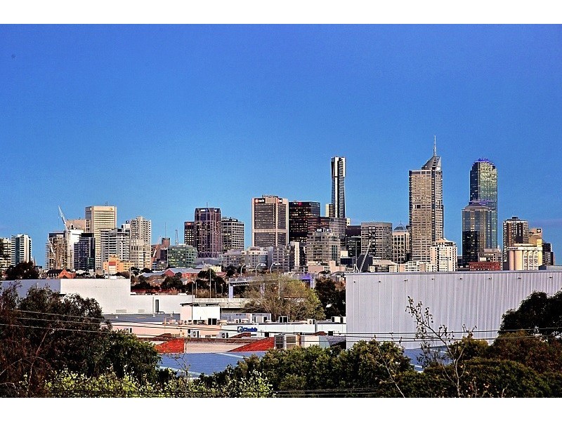 129 Rankins Road, Kensington VIC 3031