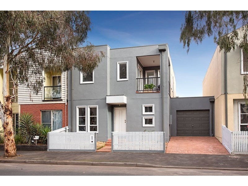 100 Fairbairn Drive, Kensington VIC 3031