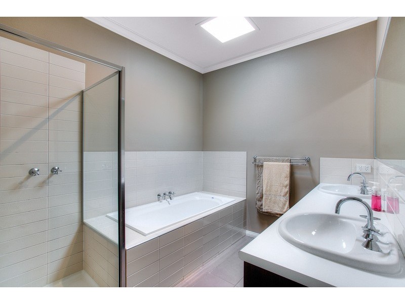 7/10 Dorset Road, Pascoe Vale VIC 3044